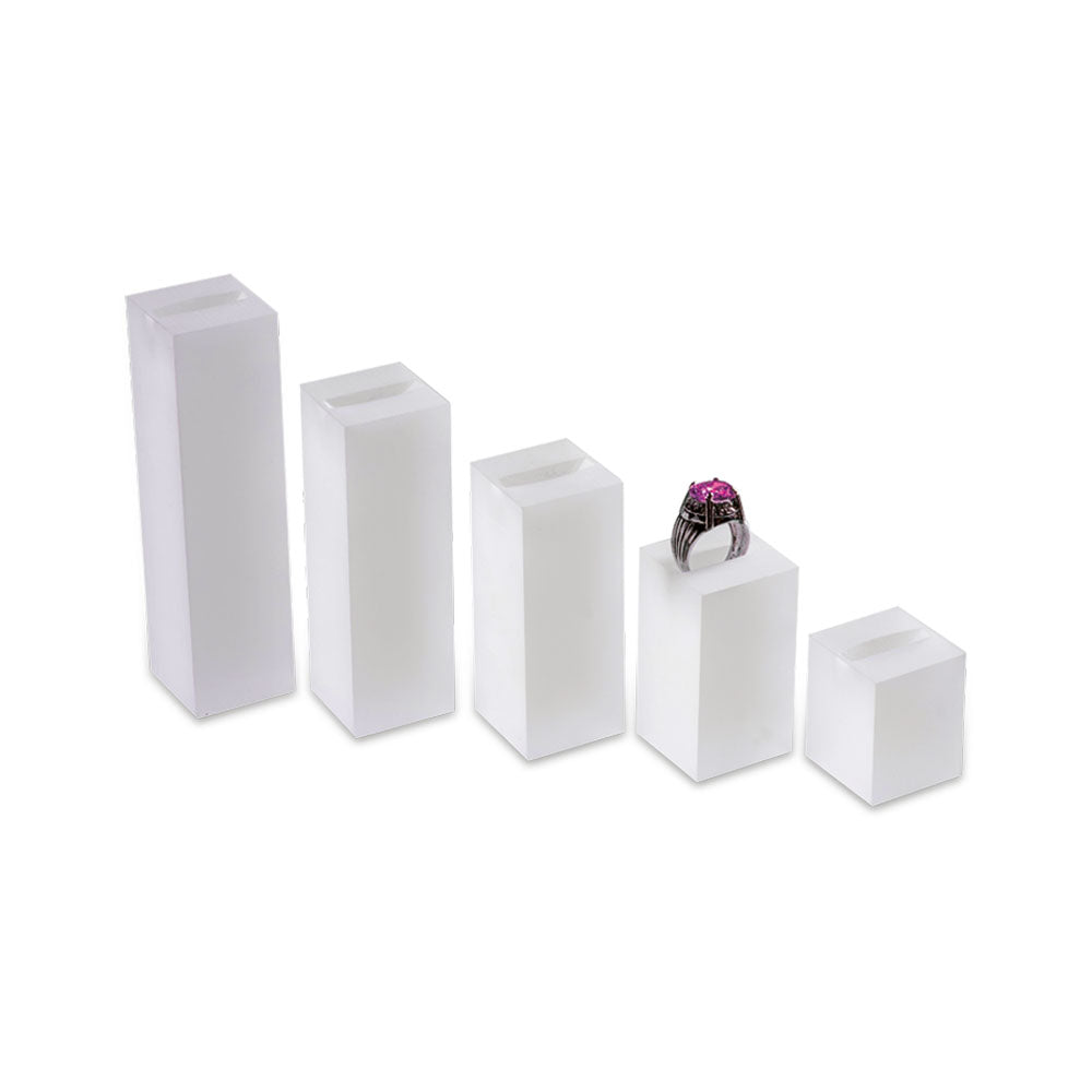 EXHIBIDOR DE ACRÍLICO FROSTED JUEGO DE 5 TORRES PARA ANILLOS