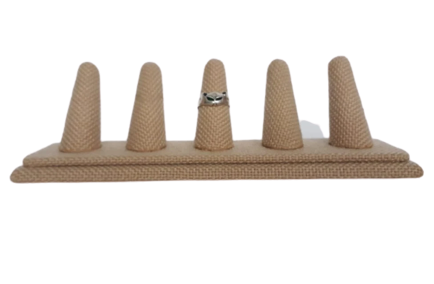 EXHIBIDOR DE ANILLOS / LINEA YUTE