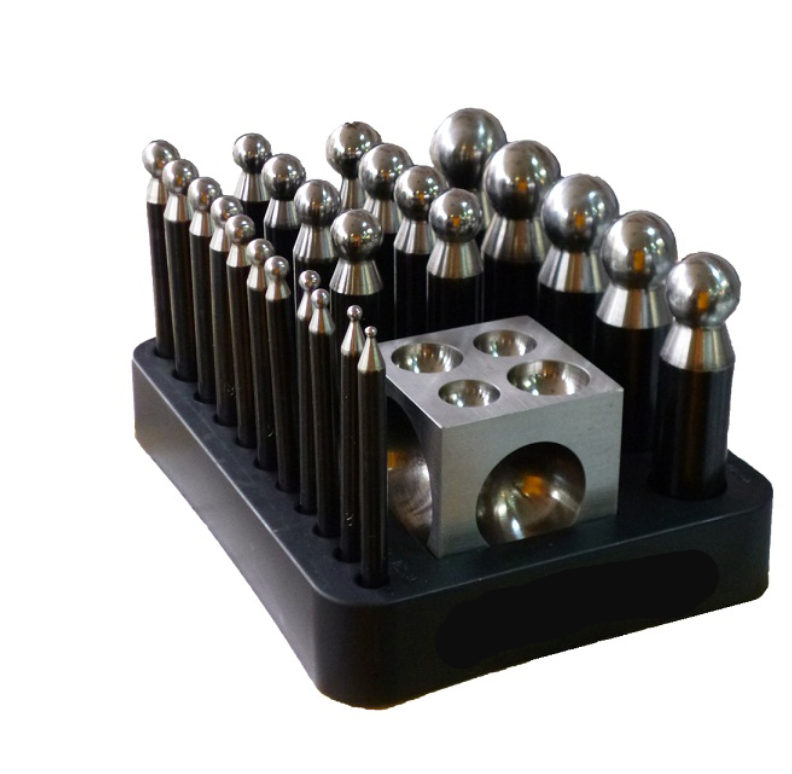 JUEGO DE EMBUTIDORES (24 DE 2.3-25) CON DADO 2X2