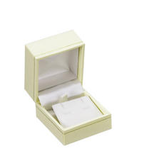 Cargar imagen en el visor de la galería, Estuche tipo Cartier Para Arete Chico
