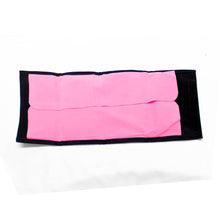 Cargar imagen en el visor de la galería, MANTA DE ARETE CON TUBO DE ANILLO / EXHIBIDOR DE JOYERIA
